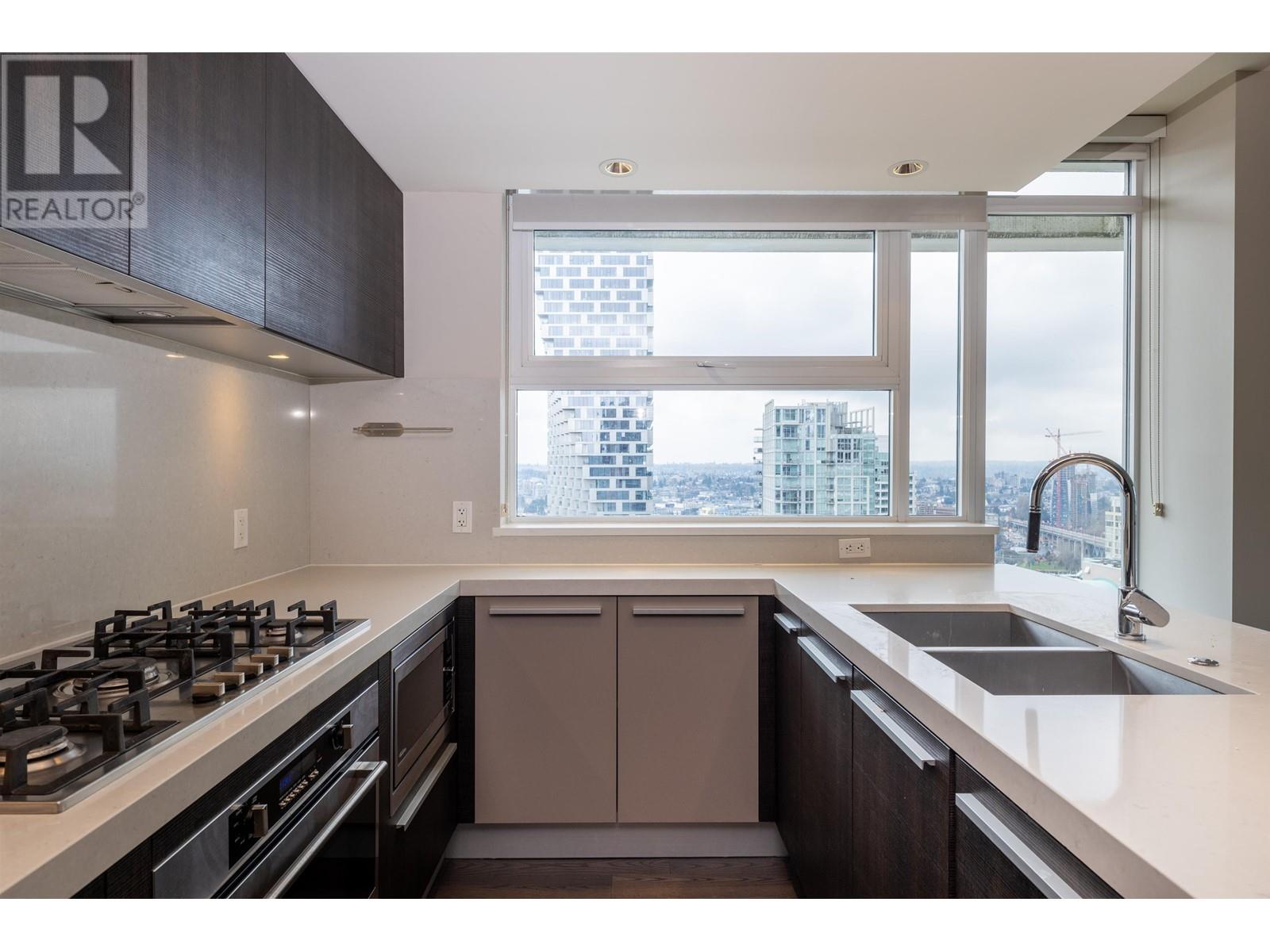 2707 1351 CONTINENTAL STREET, Vancouver
