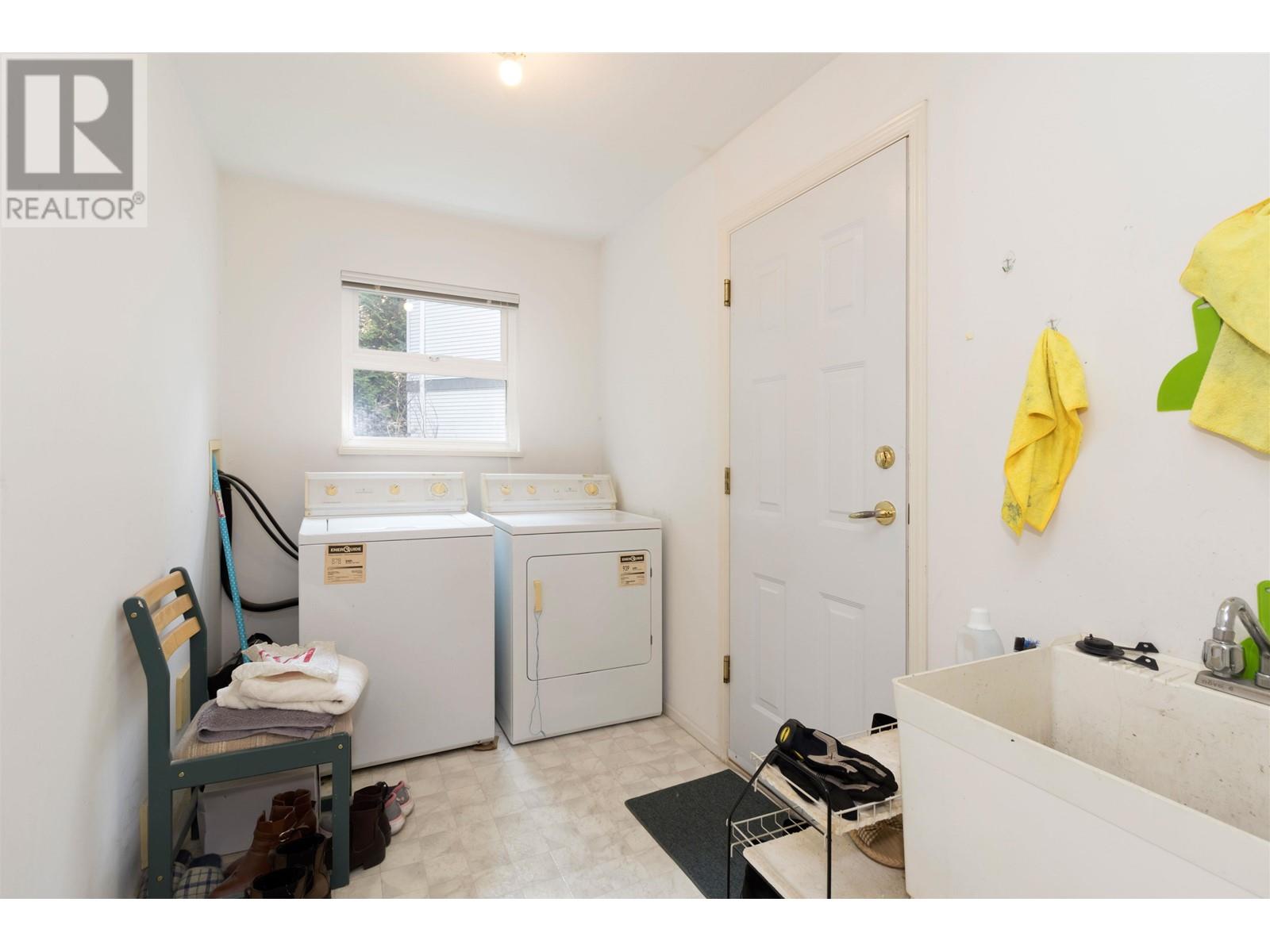 1642 PLATEAU CRESCENT, Coquitlam real estate listing R2908614