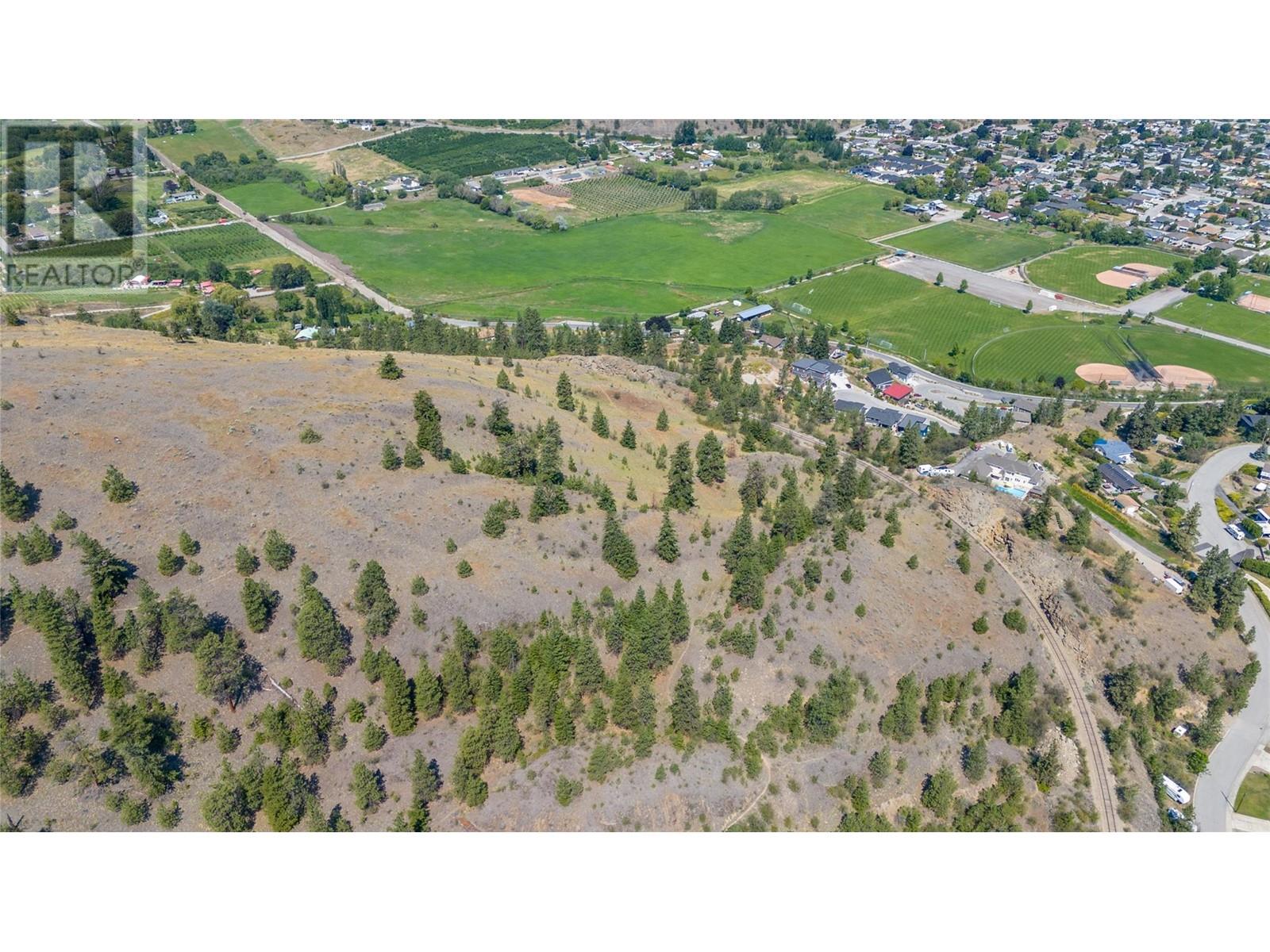  10835 Dunham Cres Crescent, Summerland