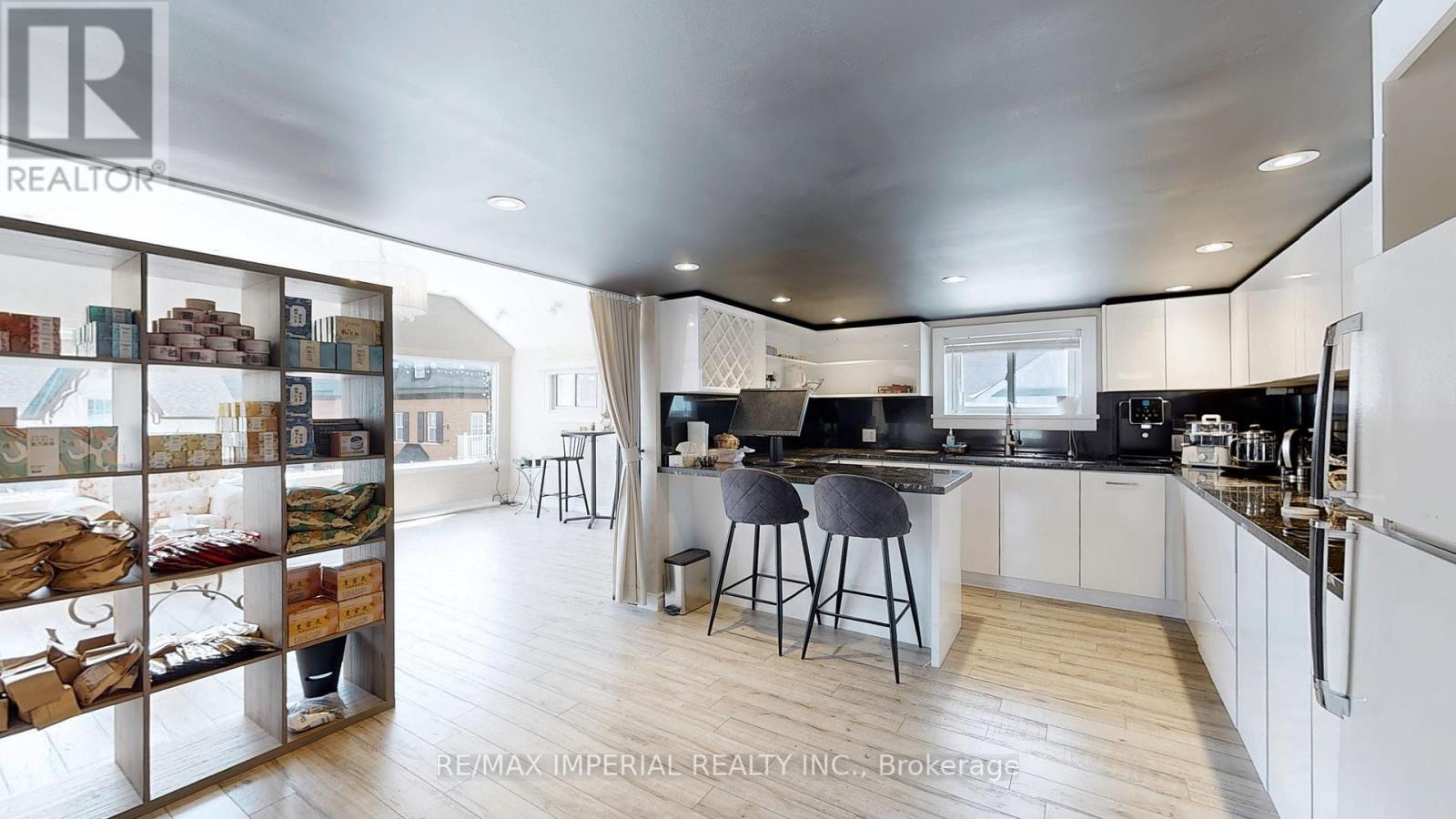 Photo 4 of 2nd Flr 156 Main Unionville Street, Markham ON