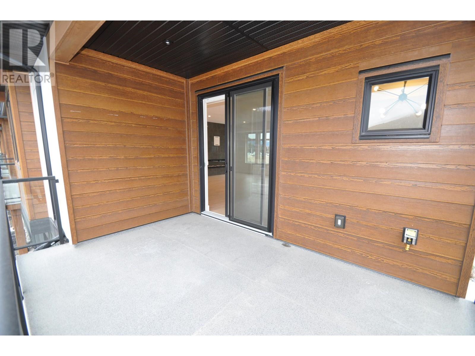 910 LAKESIDE Drive Unit# 107, Nelson