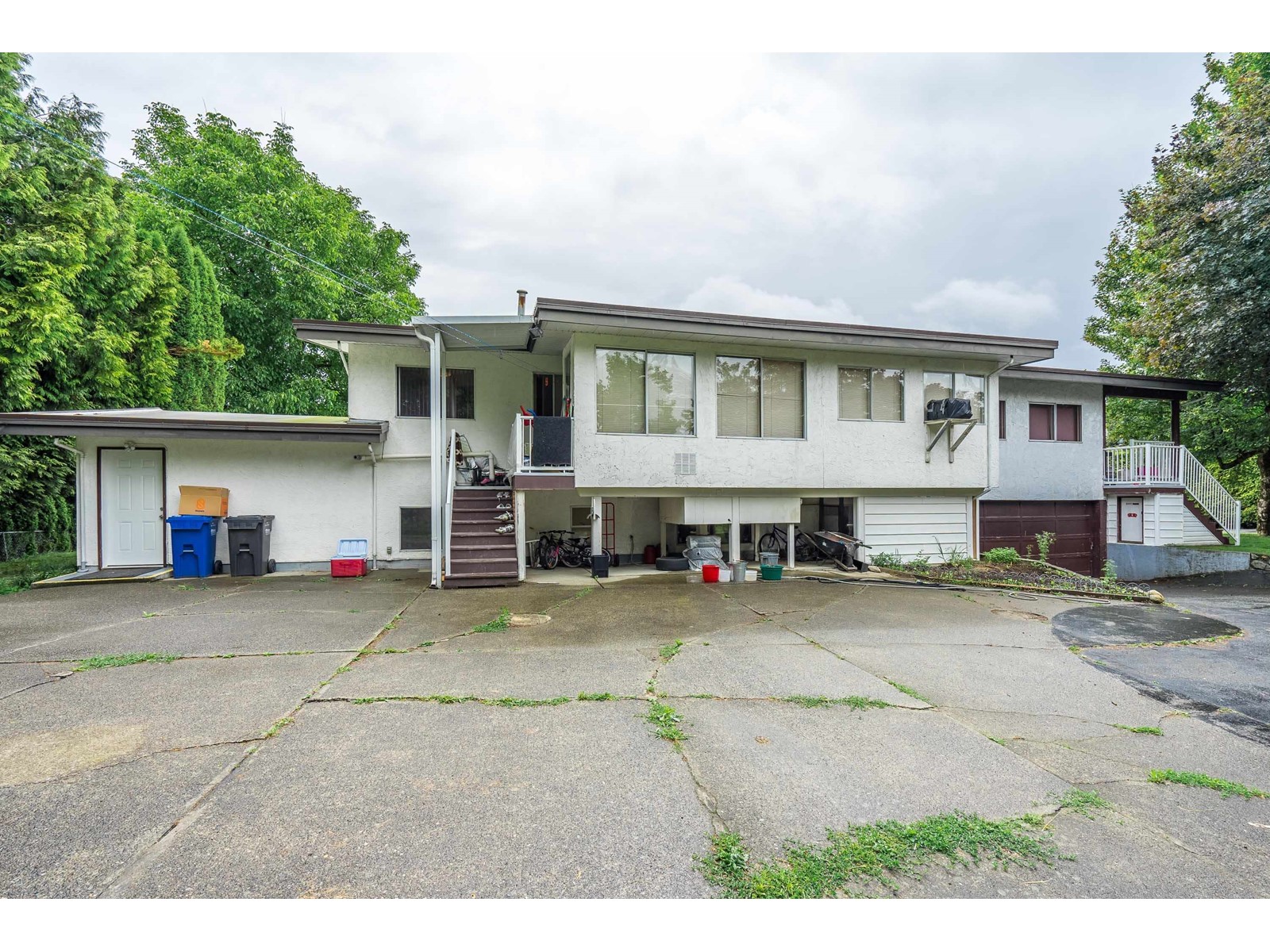1559 WHATCOM ROAD, Abbotsford real estate listing R2954574