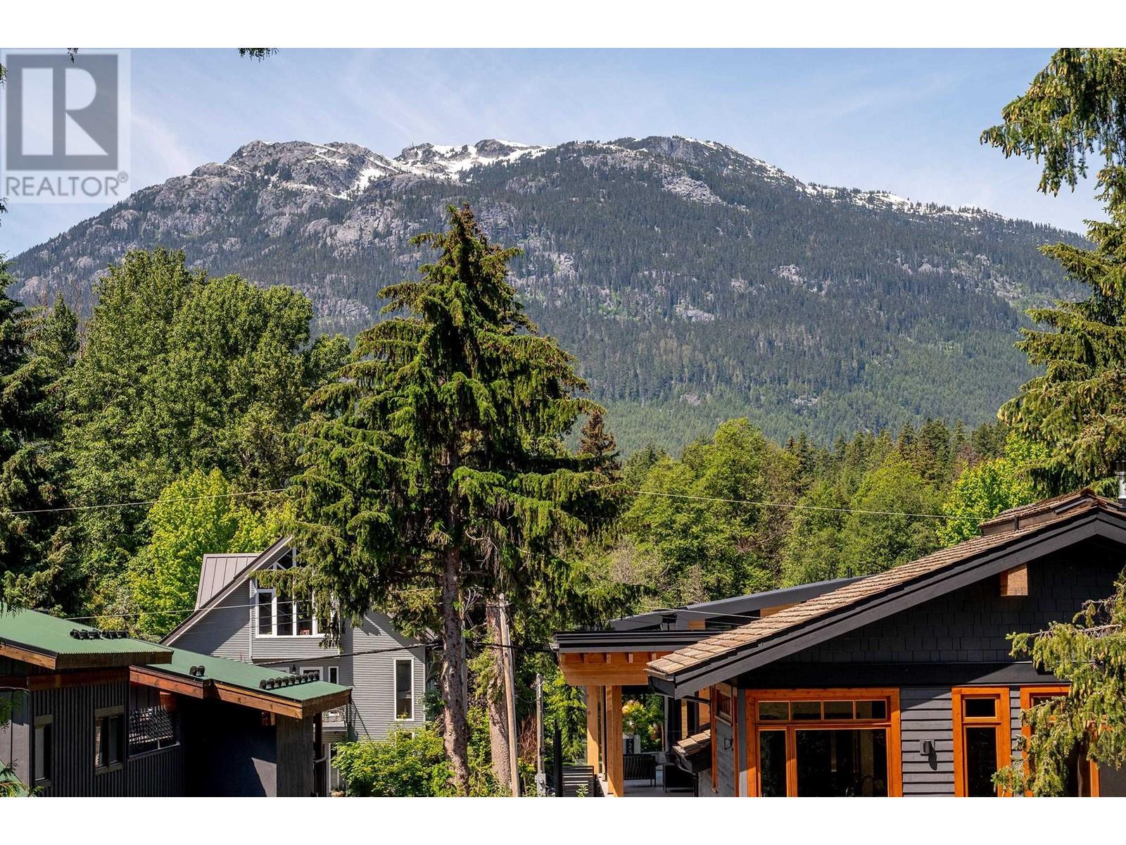 7325 TONI SAILER LANE, Whistler real estate listing R2899889