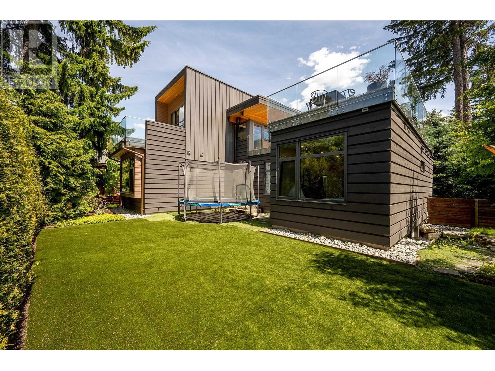 7325 TONI SAILER LANE, Whistler real estate listing R2899889