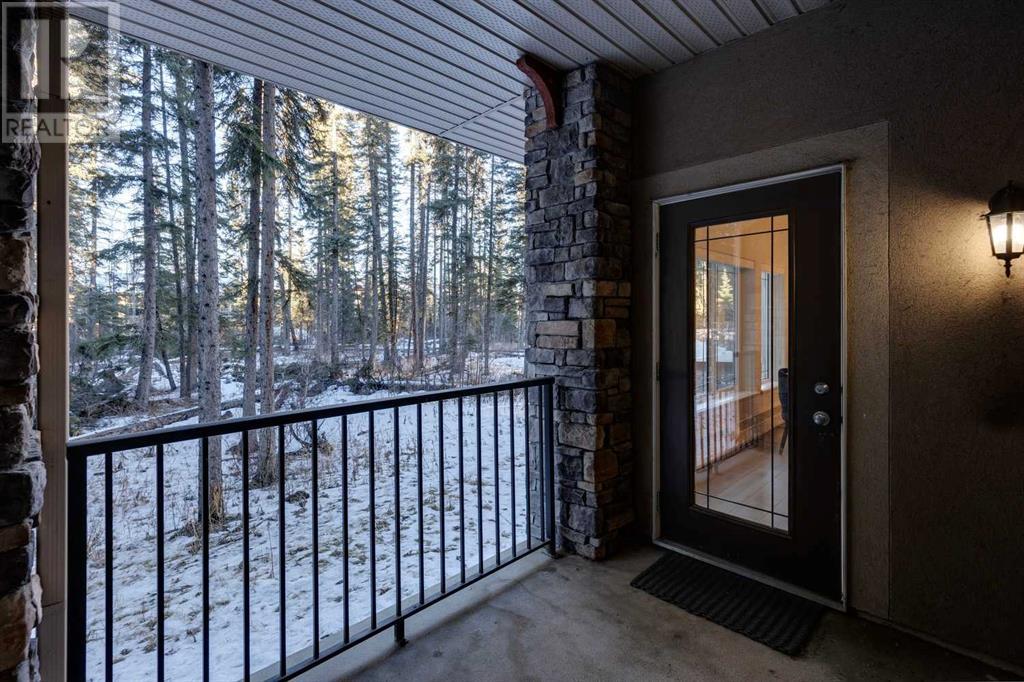 Single Family House High rise for Sale in   Discovery Ridge Close SW Discovery Ridge Calgary 