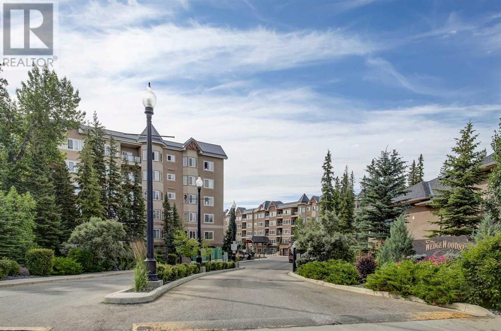 Single Family House High rise for Sale in   Discovery Ridge Close SW Discovery Ridge Calgary 