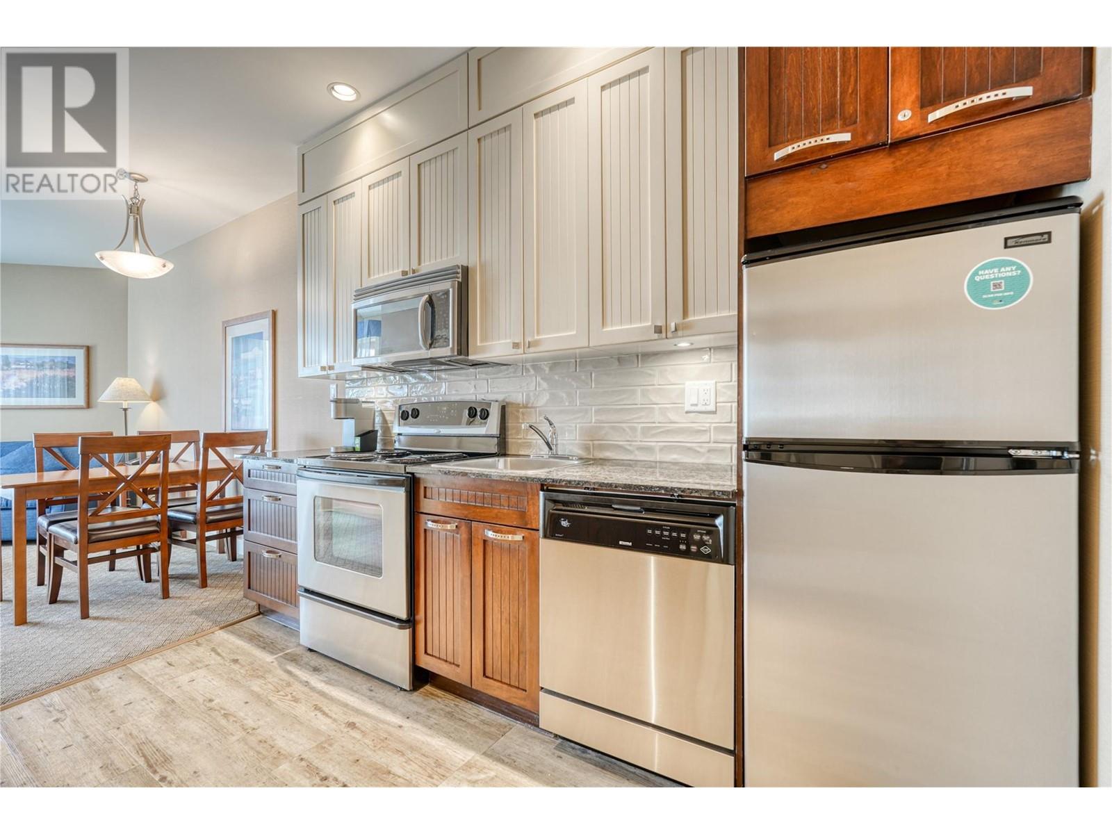 13011 Lakeshore Drive S Unit# 222, Summerland