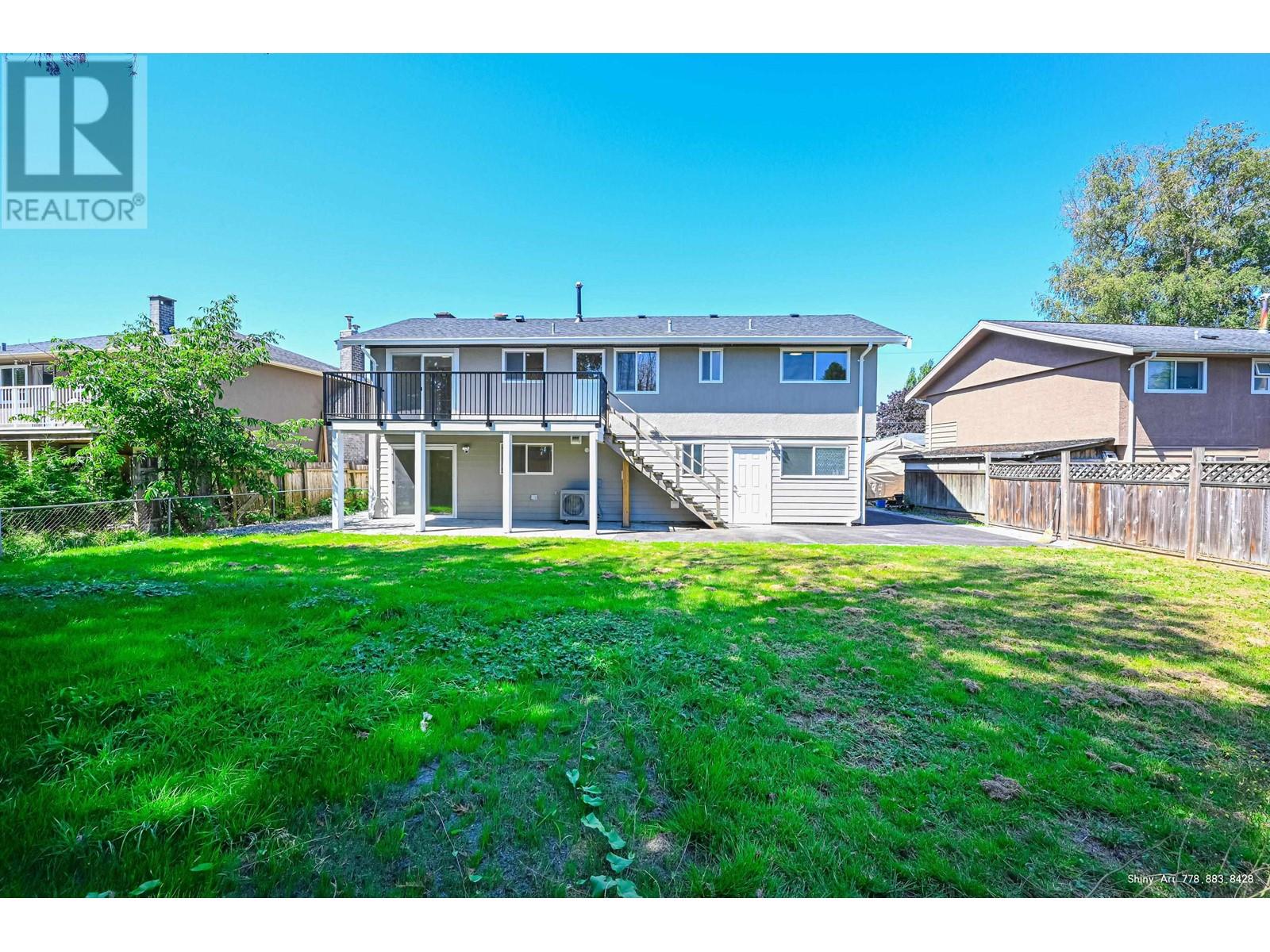 5546 MAPLE CRESCENT, Delta real estate listing R2955027