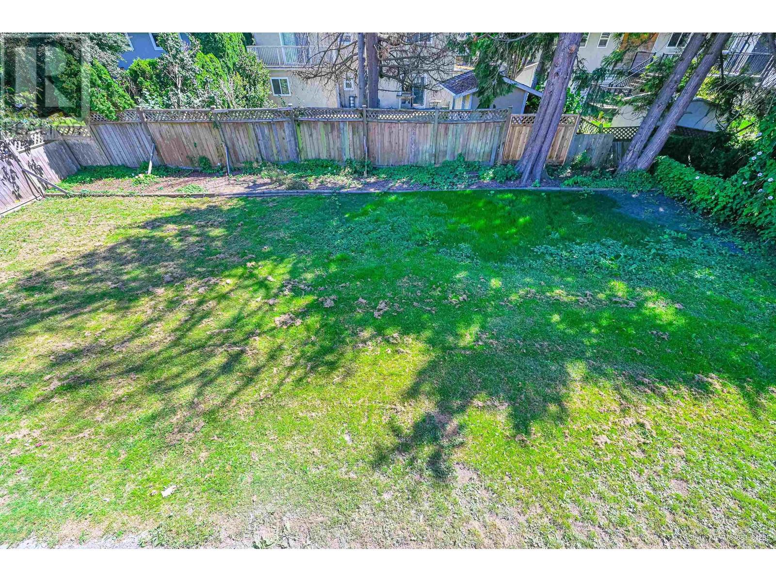 5546 MAPLE CRESCENT, Delta real estate listing R2955027