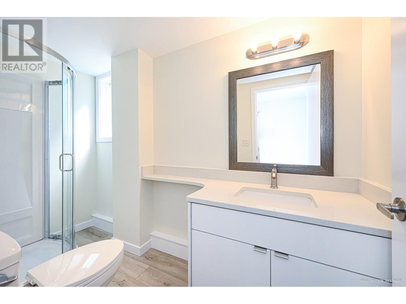 5546 MAPLE CRESCENT, Delta real estate listing R2955027