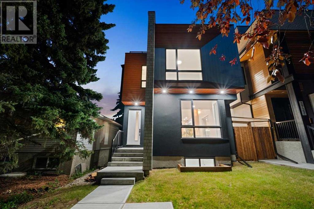 Single Family House for Sale in   Avenue NW Capitol Hill Calgary 