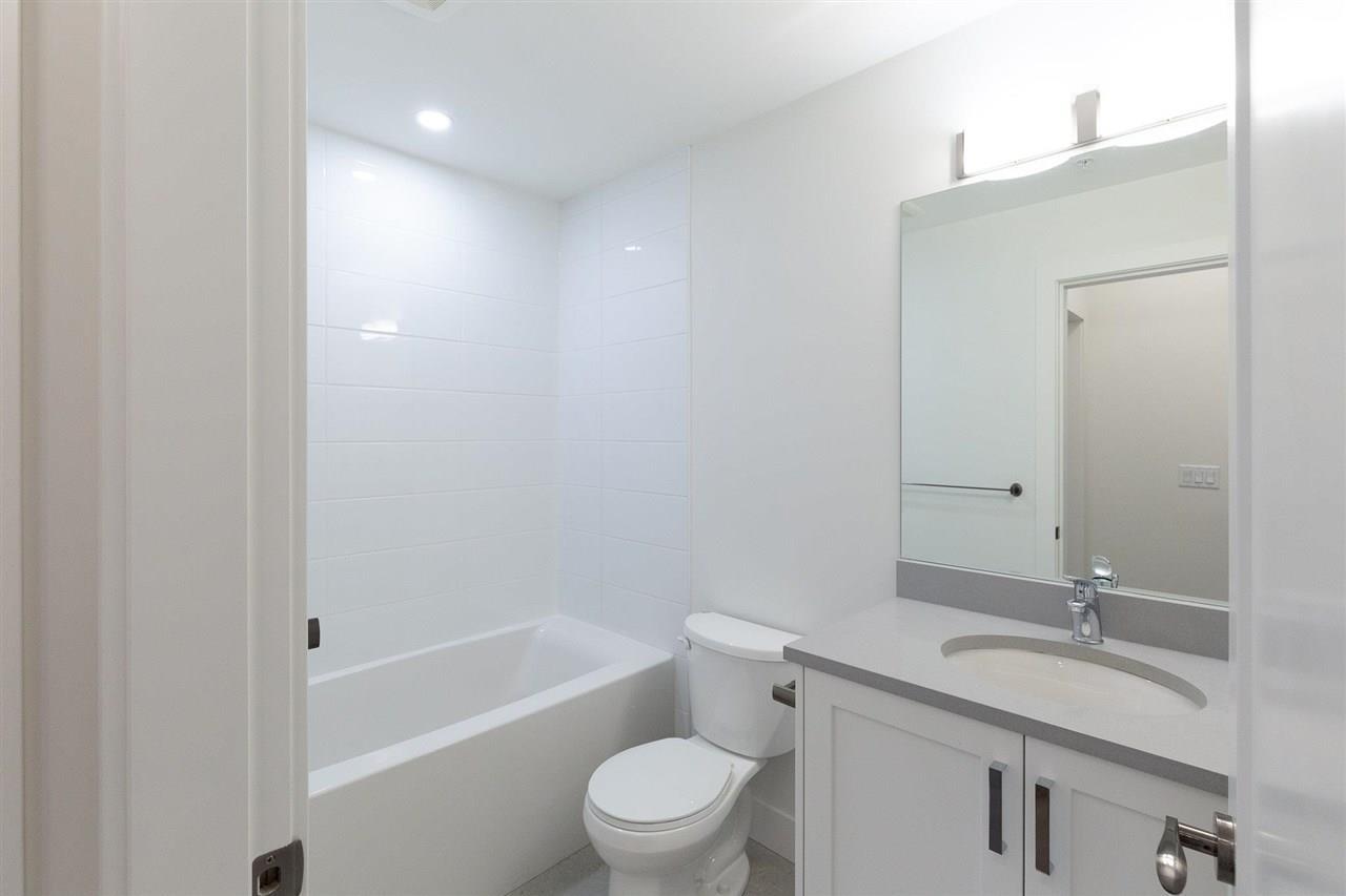 404 33568 GEORGE FERGUSON WAY, Abbotsford real estate listing R2955020