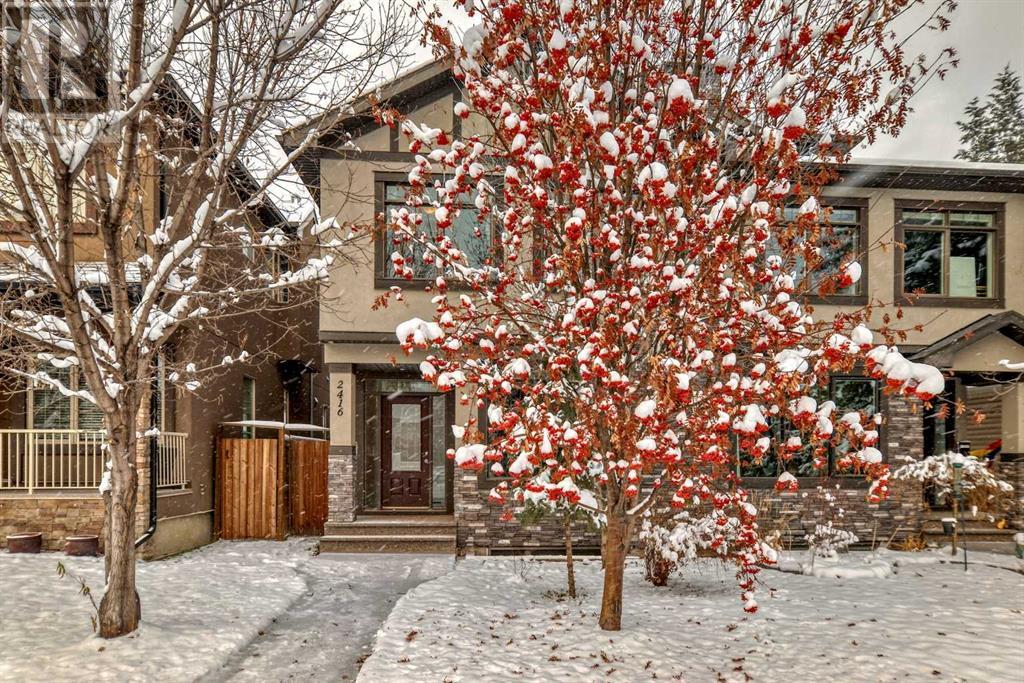 Single Family House for Sale in   Avenue NW West Hillhurst Calgary 