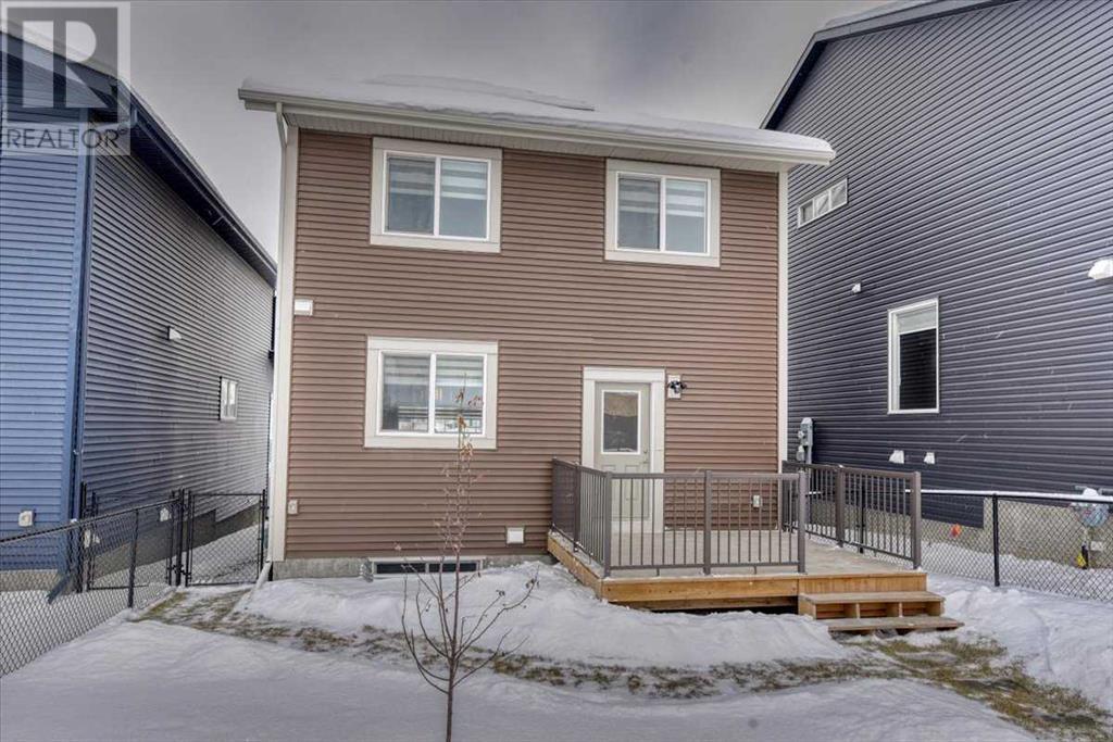 Single Family House for Sale in  Edith Mews NW Glacier Ridge Calgary 