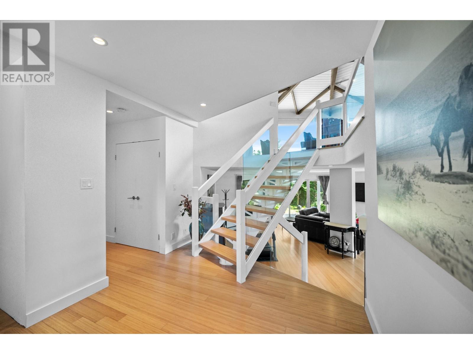 4246 ROCKRIDGE ROAD, West Vancouver real estate listing R2951882