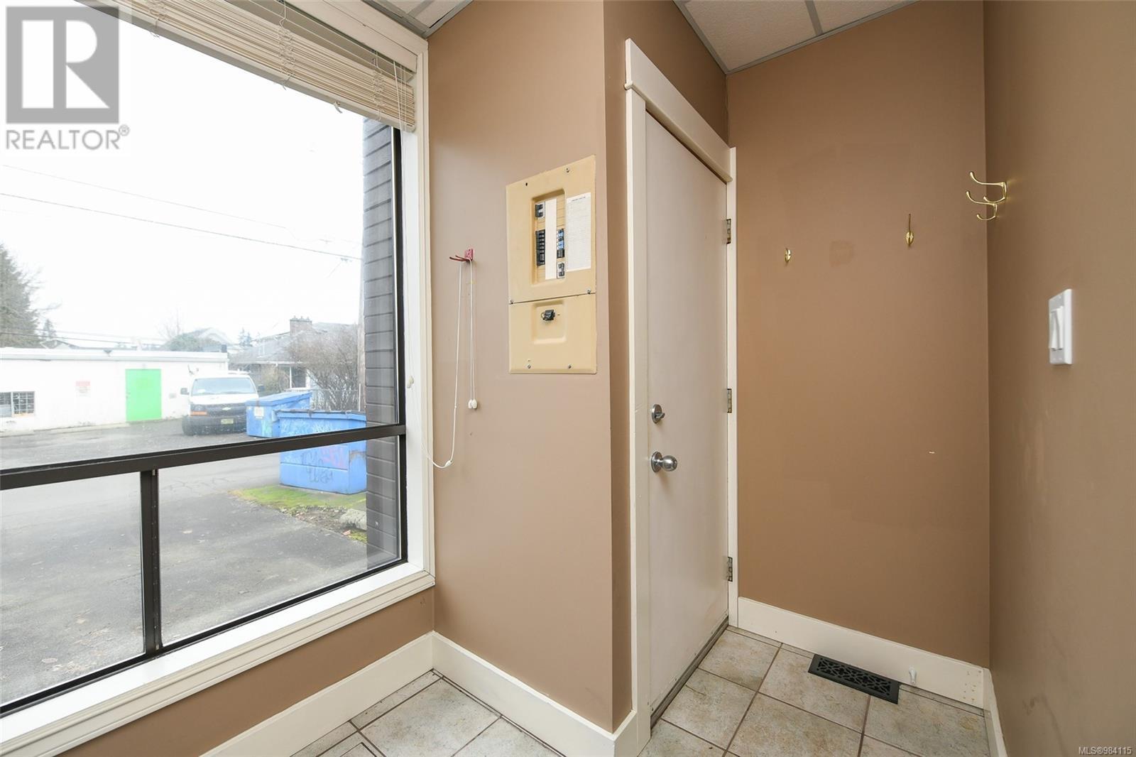 535 6th St, Courtenay real estate listing 984115