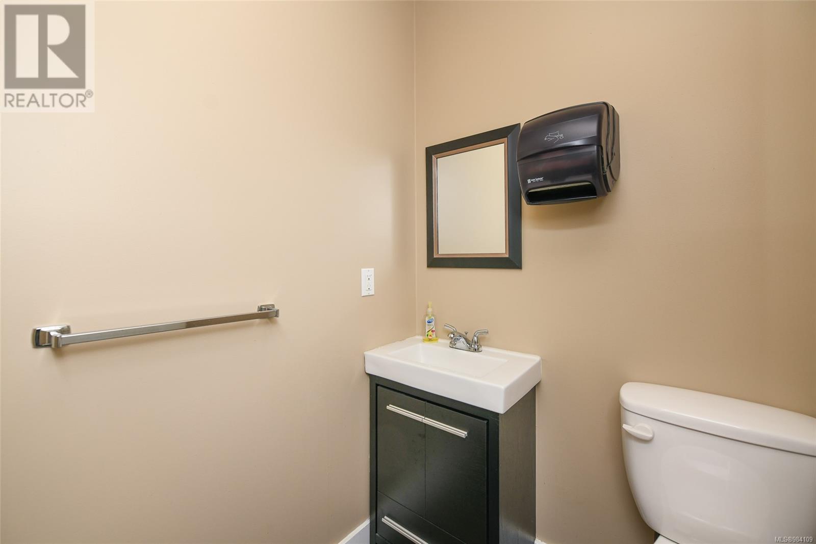 535 6th St, Courtenay