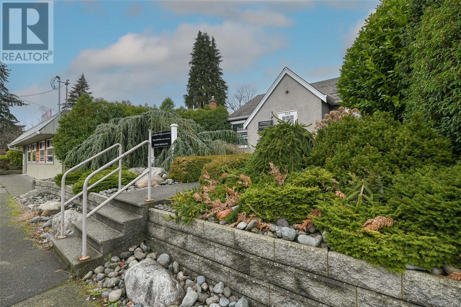 535 6th St, Courtenay