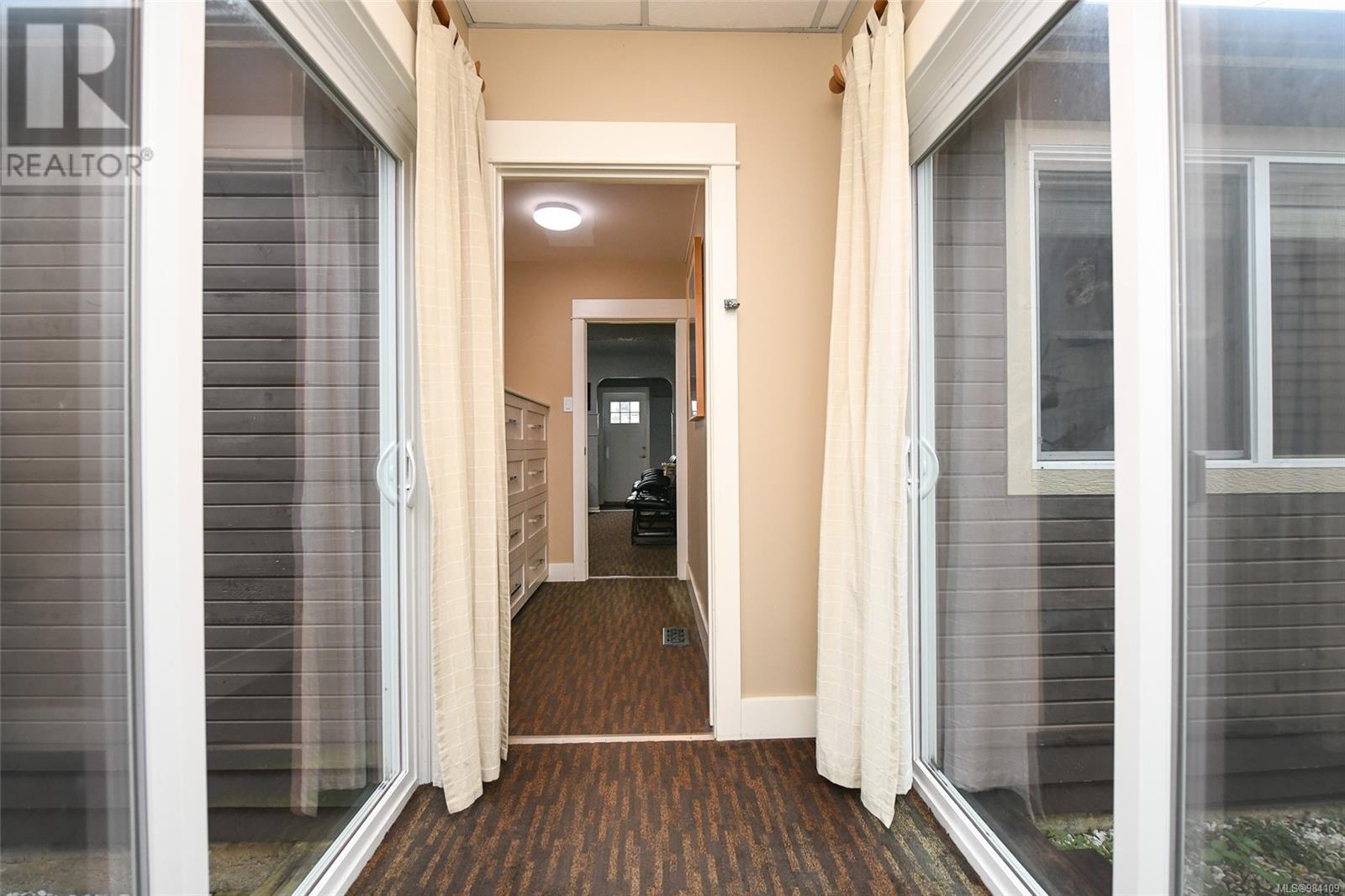 535 6th St, Courtenay