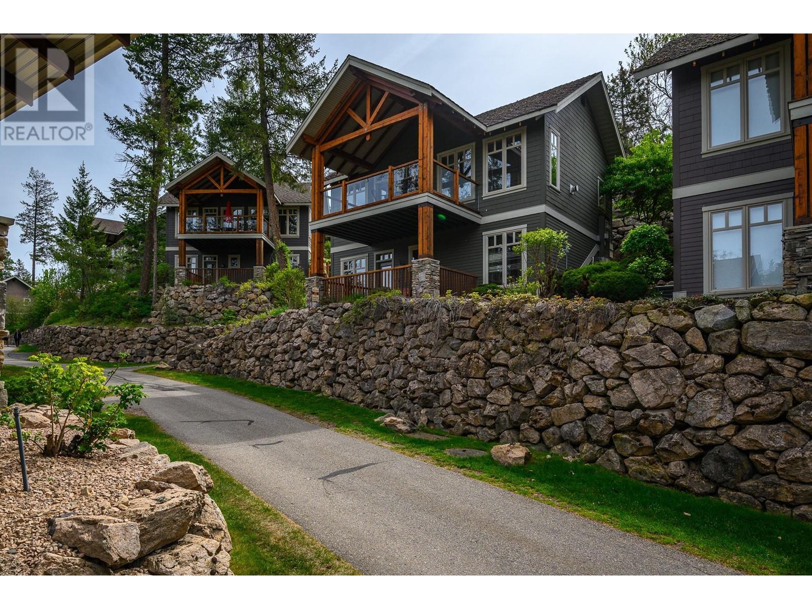 12 251 Predator Ridge Drive, Vernon