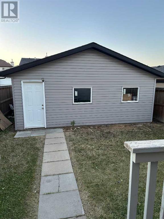 Single Family House for Sale in  Saddlebrook Way NE Saddle Ridge Calgary 