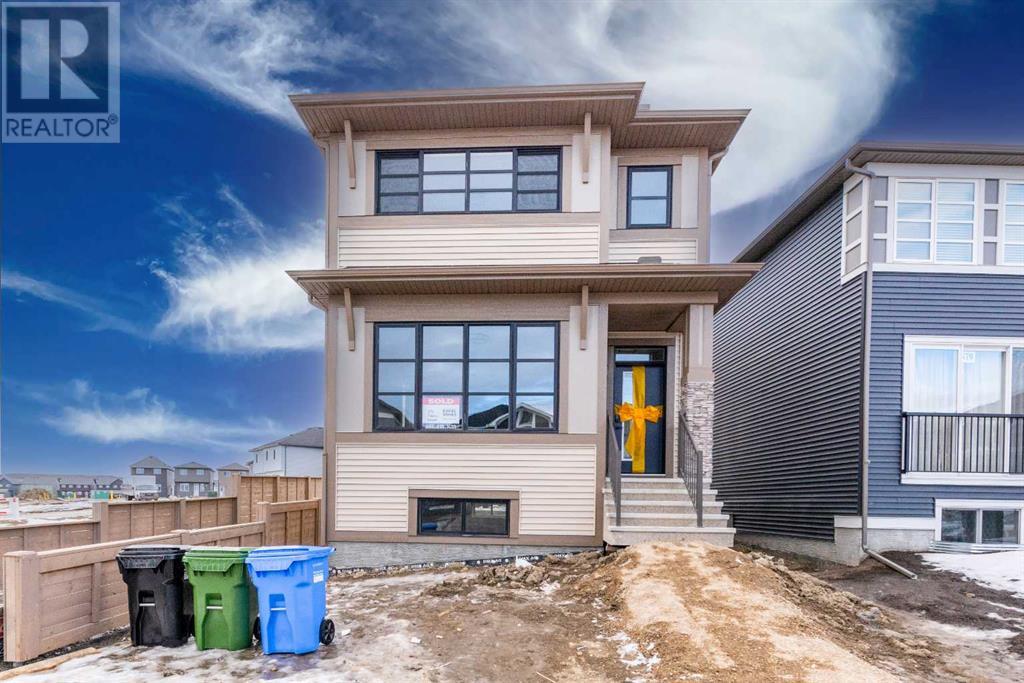 575 Savanna Crescent NE, Calgary, Alberta