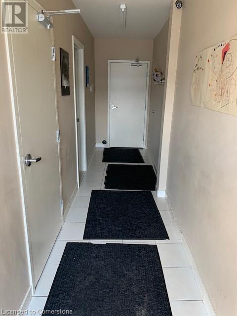 Photo 5 of 1521 Upper Ottawa Street Unit 5, Hamilton ON