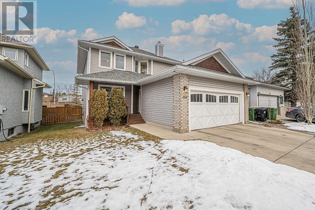 Single Family House for Sale in  Hawktree Green NW Hawkwood Calgary 