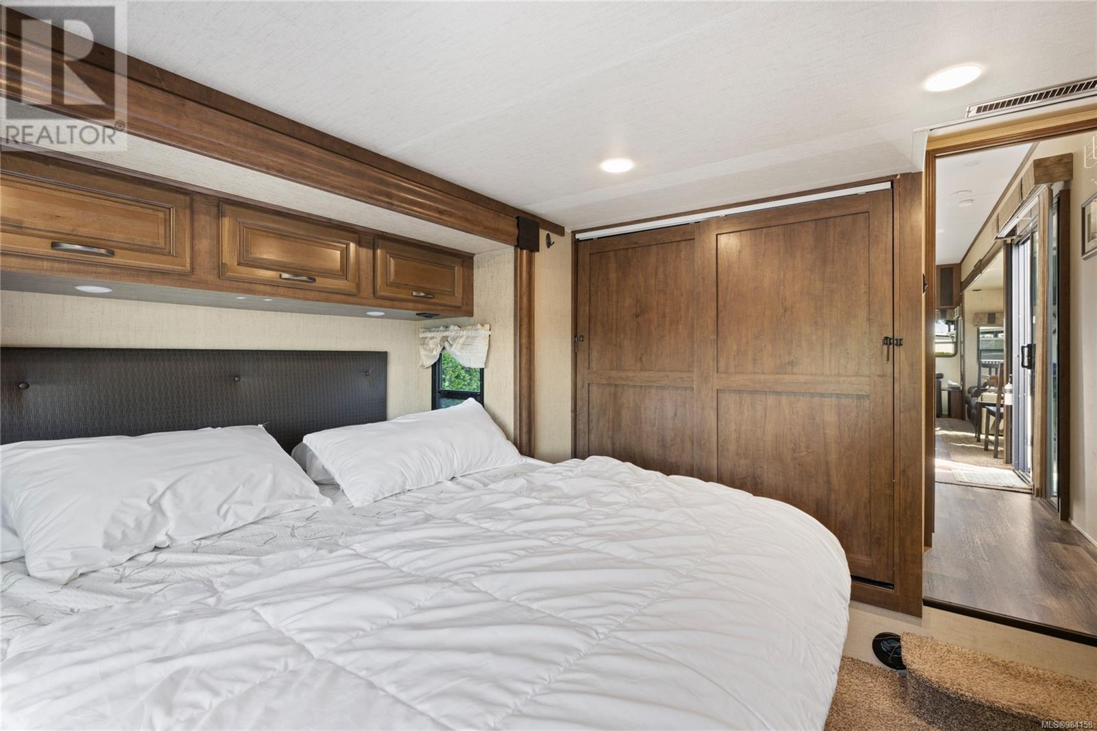 259C 200 Corfield St N, Parksville real estate listing 984158