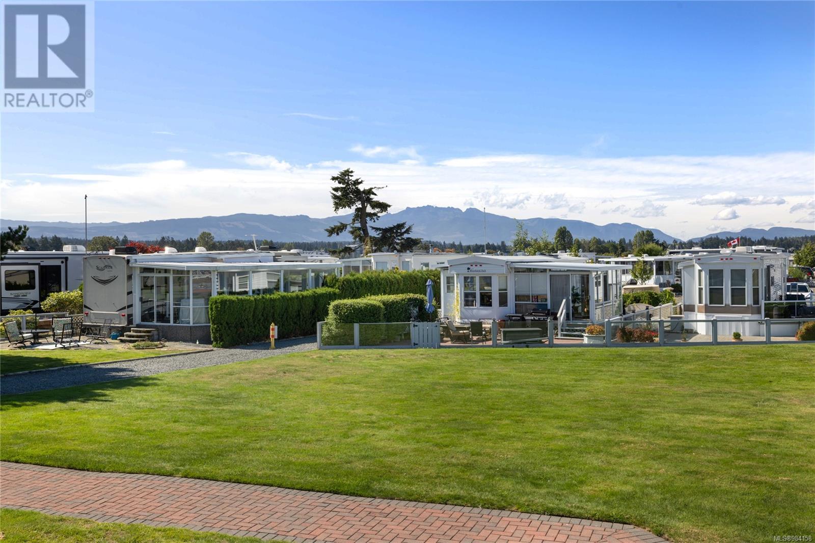 259C 200 Corfield St N, Parksville real estate listing 984158