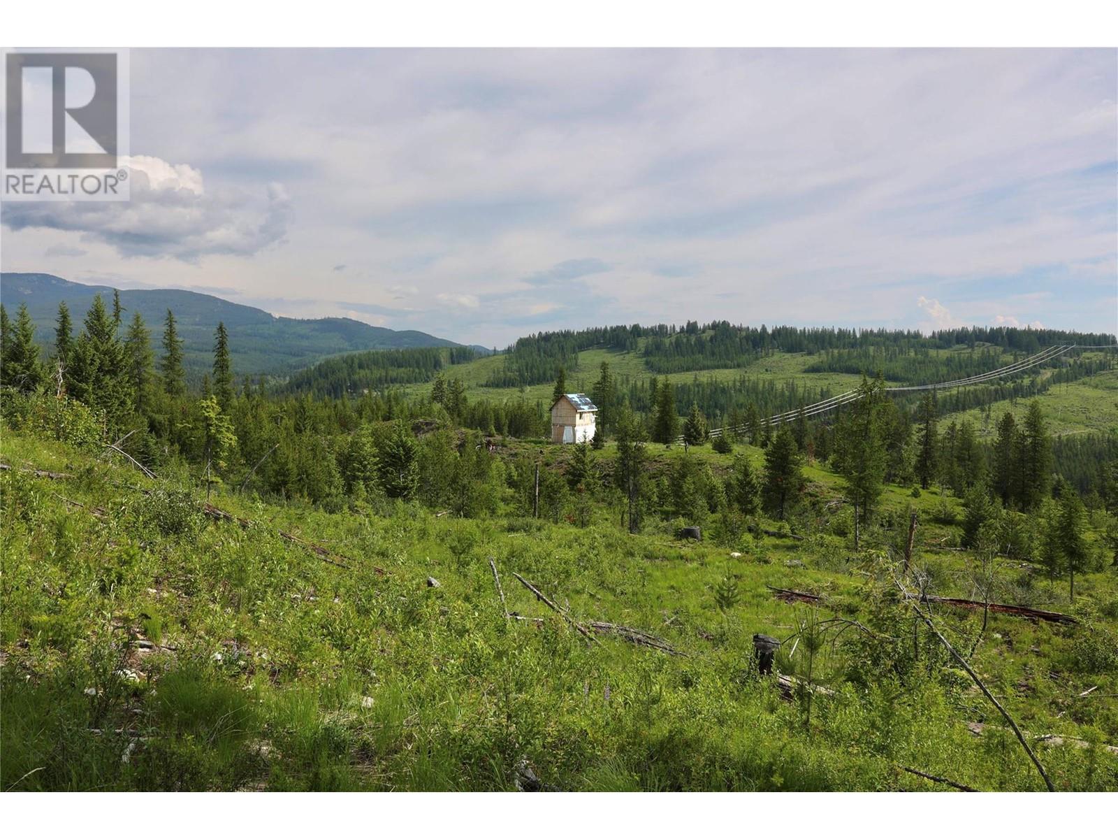  2375 BELCHROME FSR Road, Bridesville