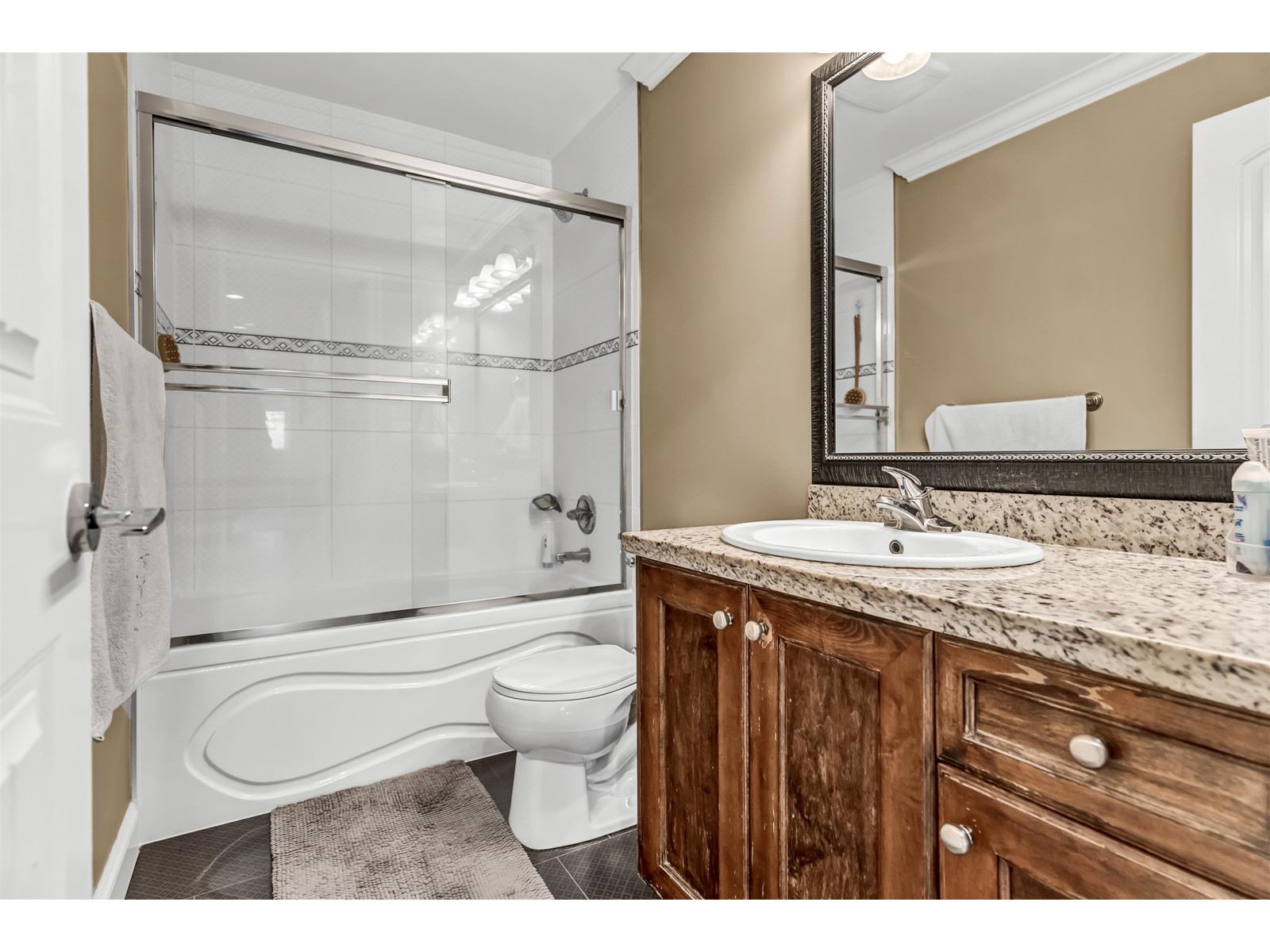 Photo 25 of 2620 270 B Street, Langley BC
