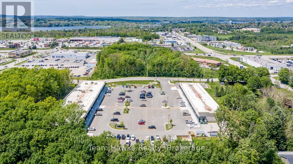 Photo 14 of 2 611 Prospect Boulevard, Midland ON