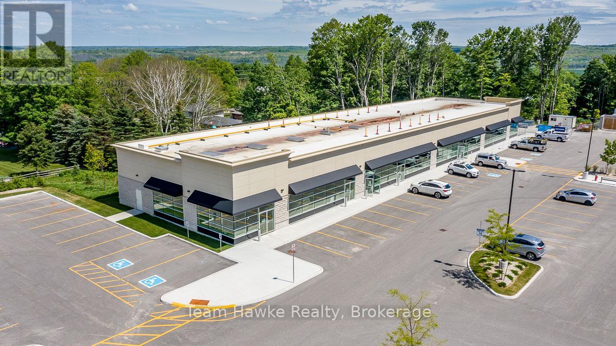 Photo 1 of 2 611 Prospect Boulevard, Midland ON