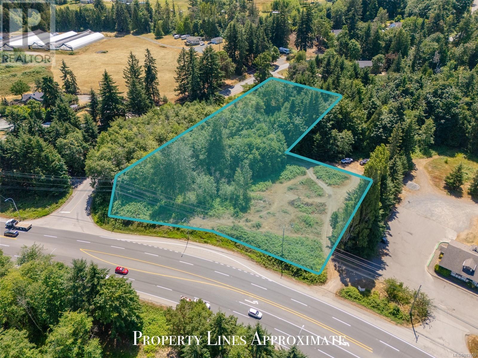 Photo 12 of 2433 Summerset Rd, Nanoose Bay BC