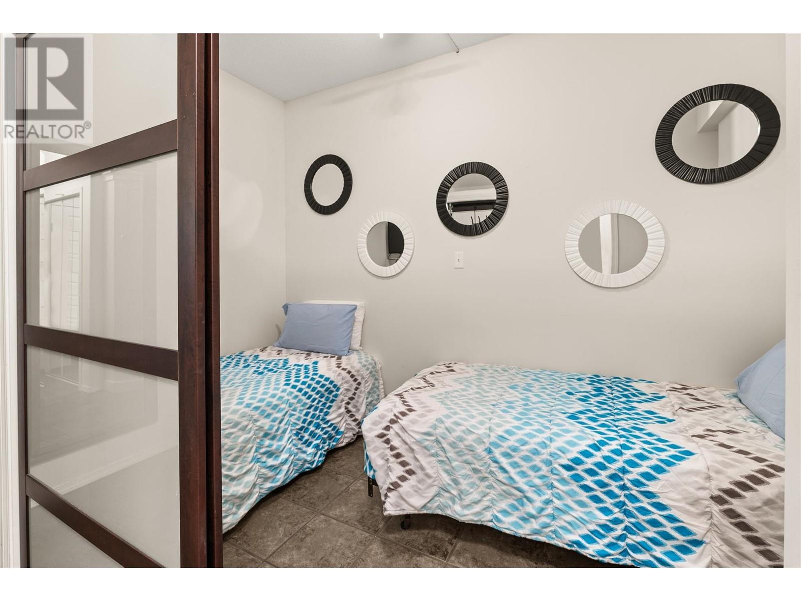 303 1128 Sunset Drive, Kelowna