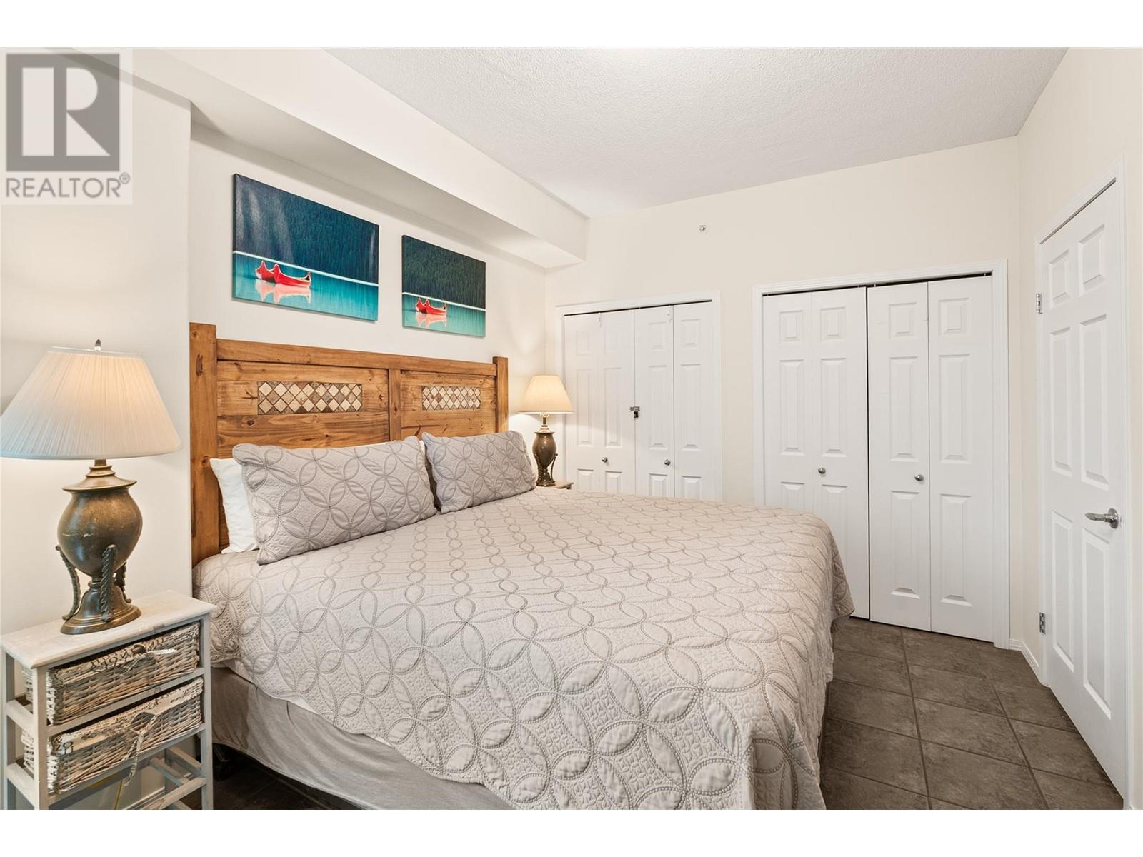 303 1128 Sunset Drive, Kelowna
