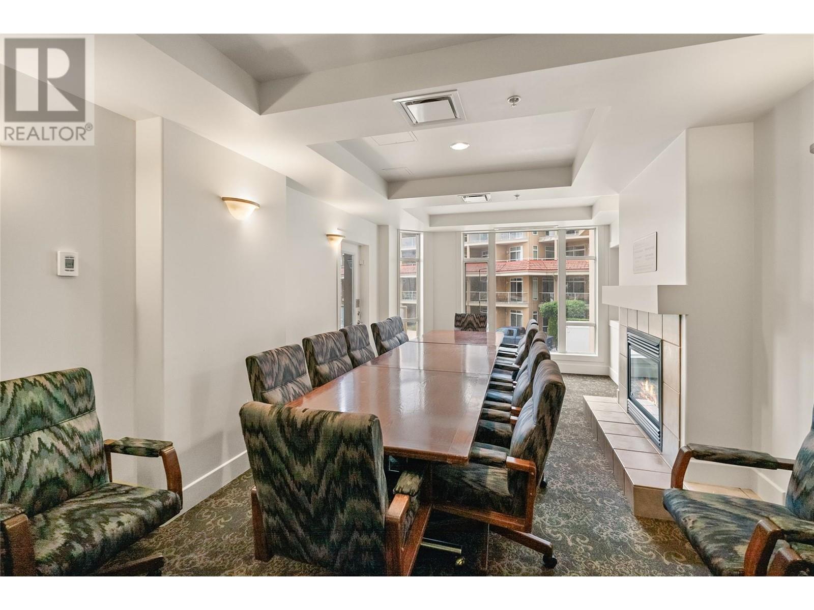 303 1128 Sunset Drive, Kelowna