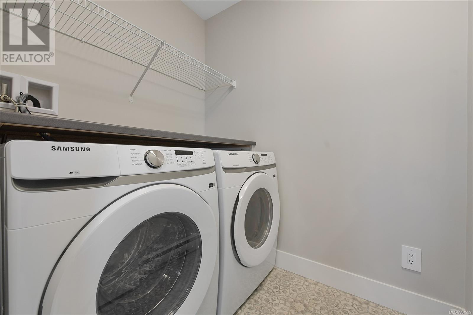 1459 Stella Lane, Langford real estate listing 984209