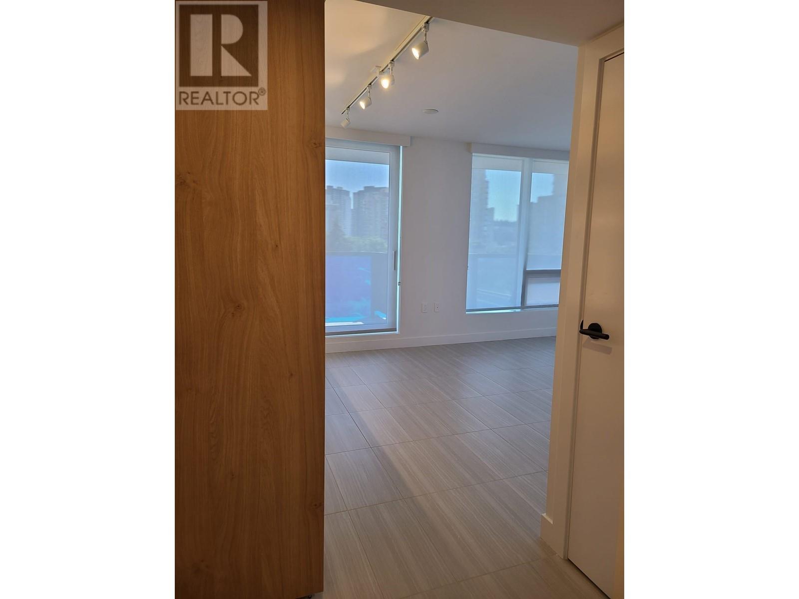 Photo 13 of 506 5058 Joyce Street, Vancouver BC