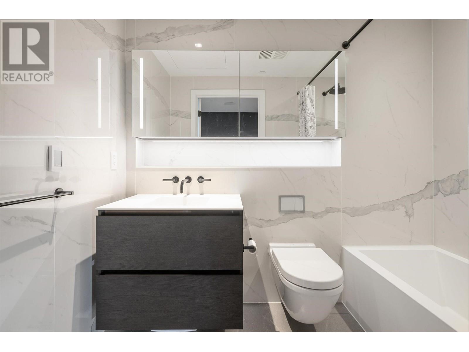 Photo 10 of 1706 620 Cardero Street, Vancouver BC