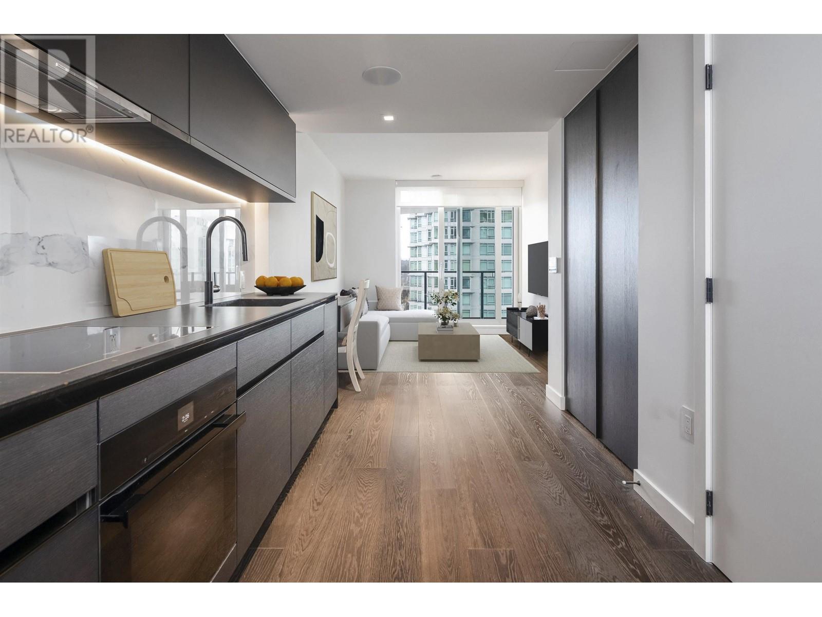 Photo 6 of 1706 620 Cardero Street, Vancouver BC