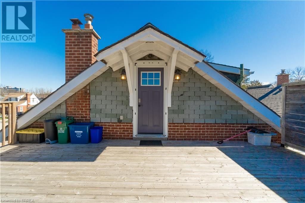 21 WADE Avenue - 10