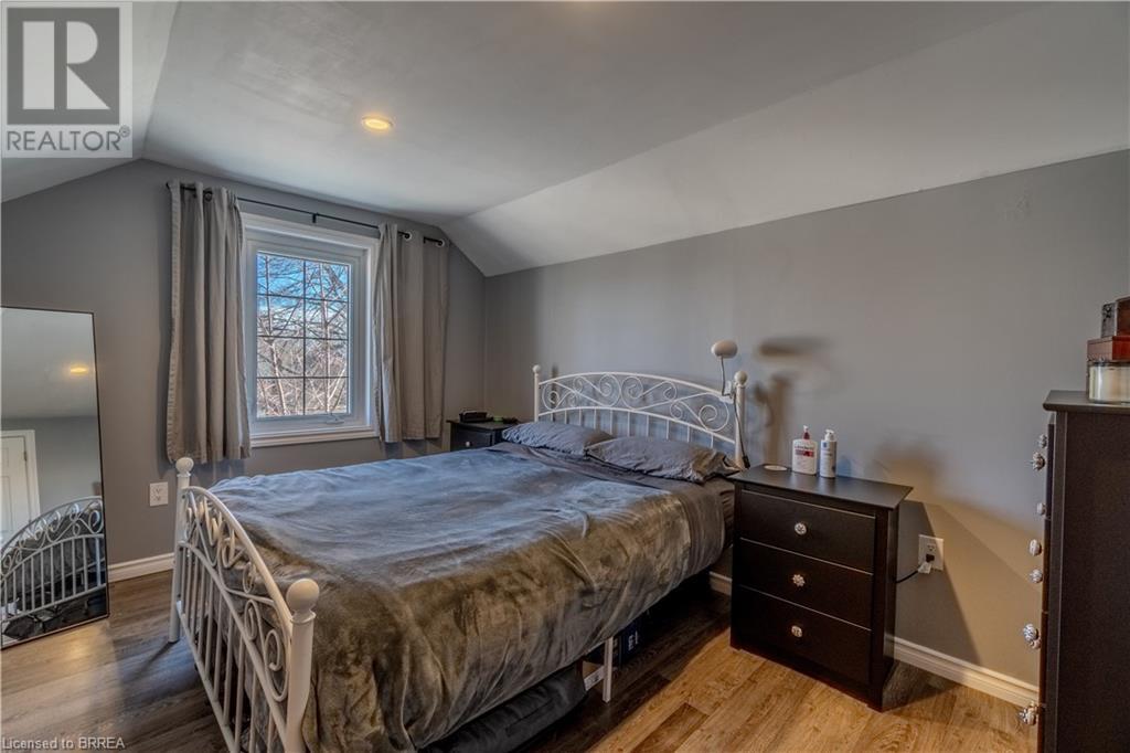 21 WADE Avenue - 15