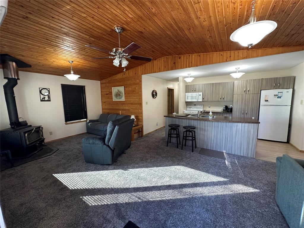 Photo 17 of 10 Reinhold Drive, Belair MB