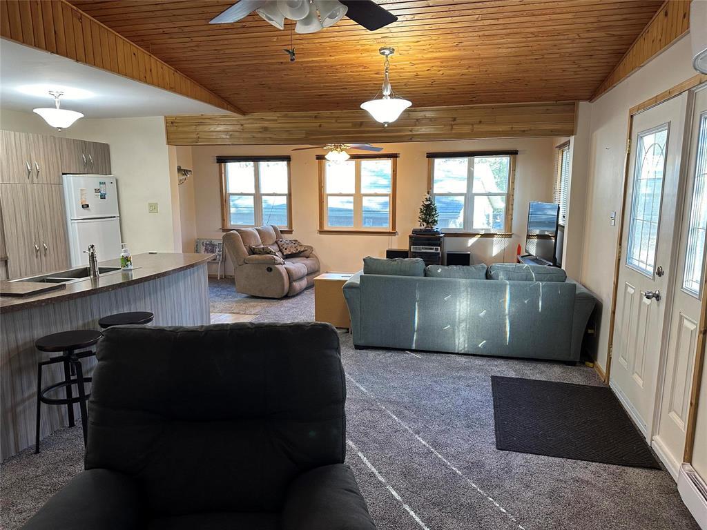 Photo 1 of 10 Reinhold Drive, Belair MB