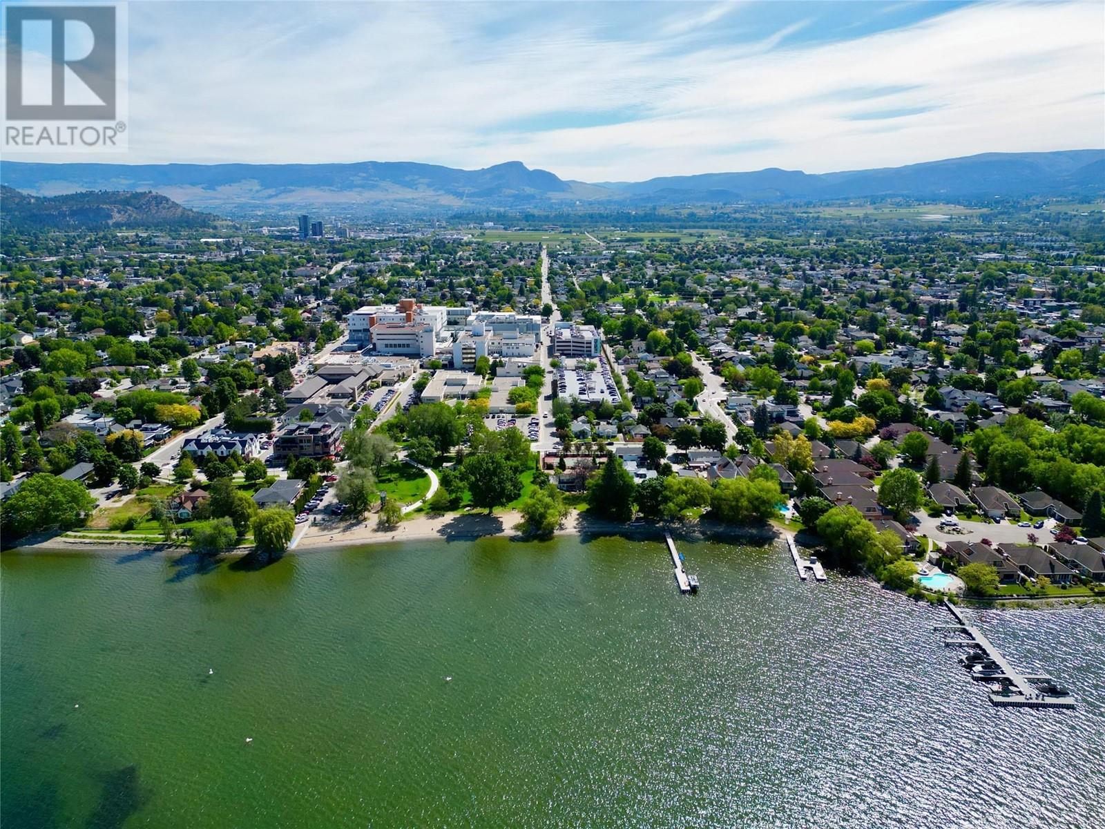  2257 Richter Street, Kelowna