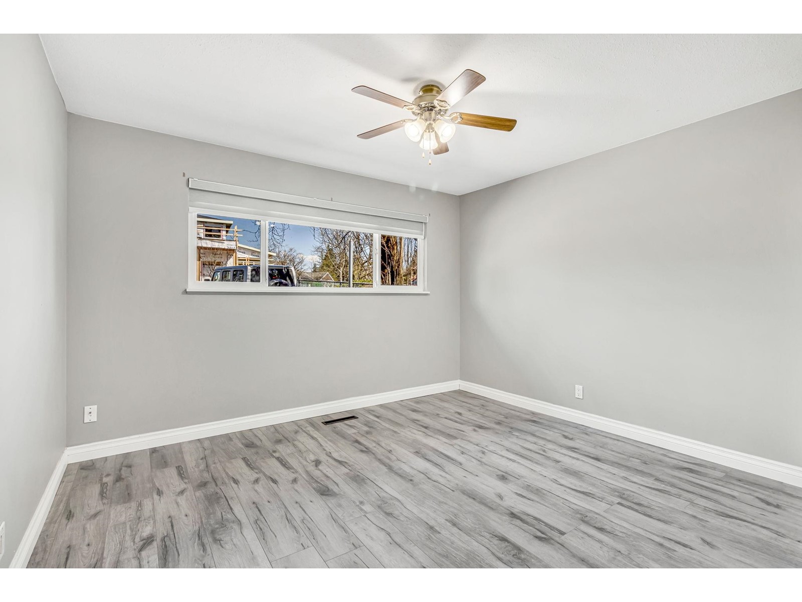 15112 DOVE PLACE, Surrey