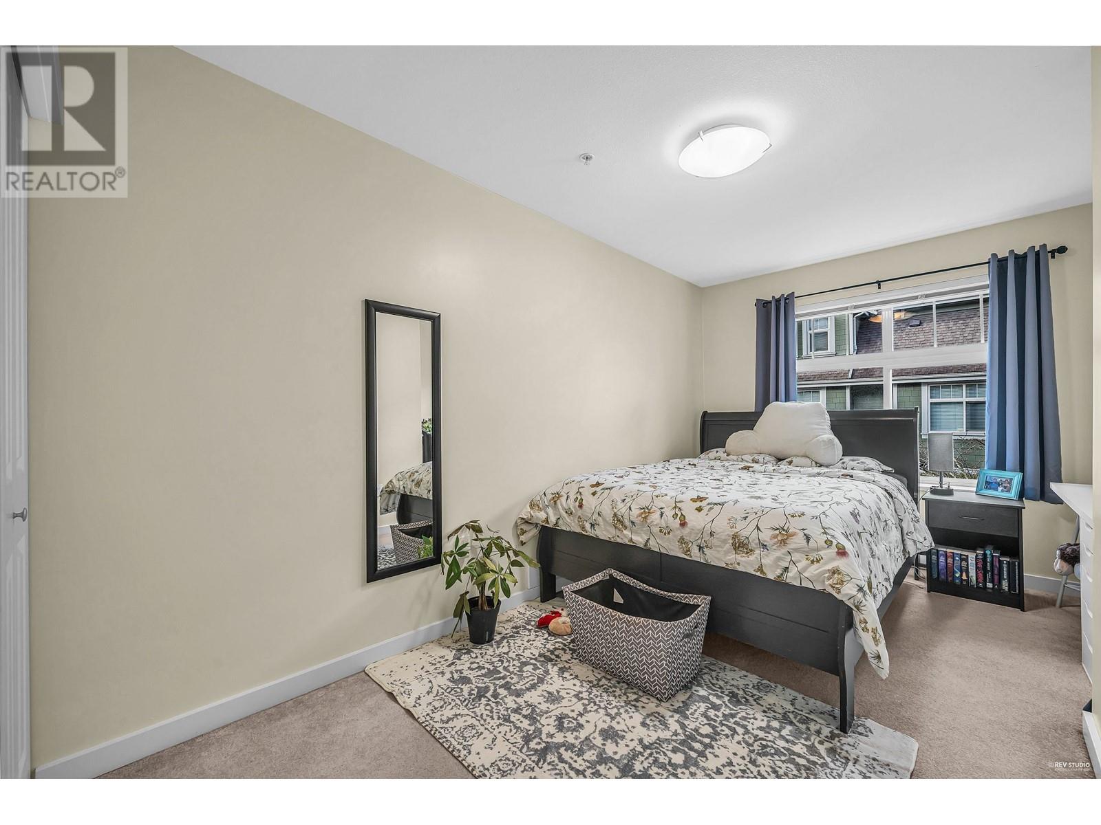 329 W 59TH AVENUE, Vancouver