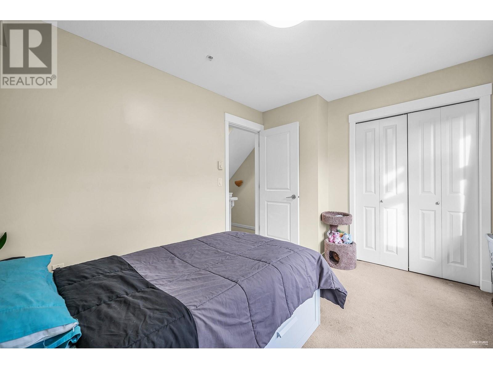 329 W 59TH AVENUE, Vancouver